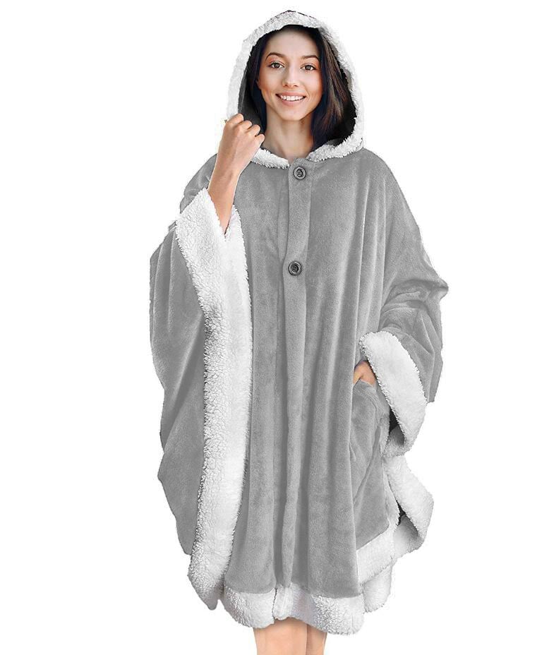 Soft Plush Cloak with Double Pockets in Flannel
