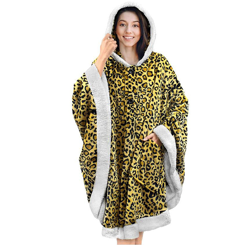 Soft Plush Cloak with Double Pockets in Flannel